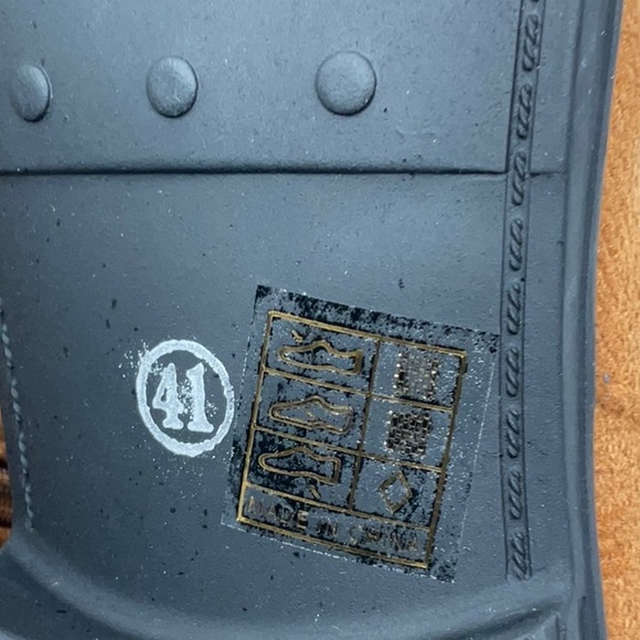 NWOT women’s brown zip ankle boots, size 8.5 - Picture 9 of 11